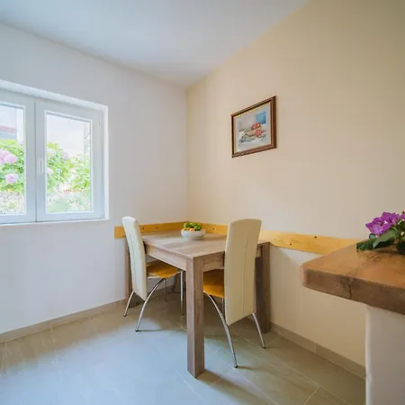 Apartment Maricic